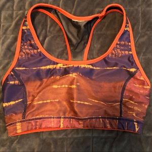 Sports bra of unknown brand